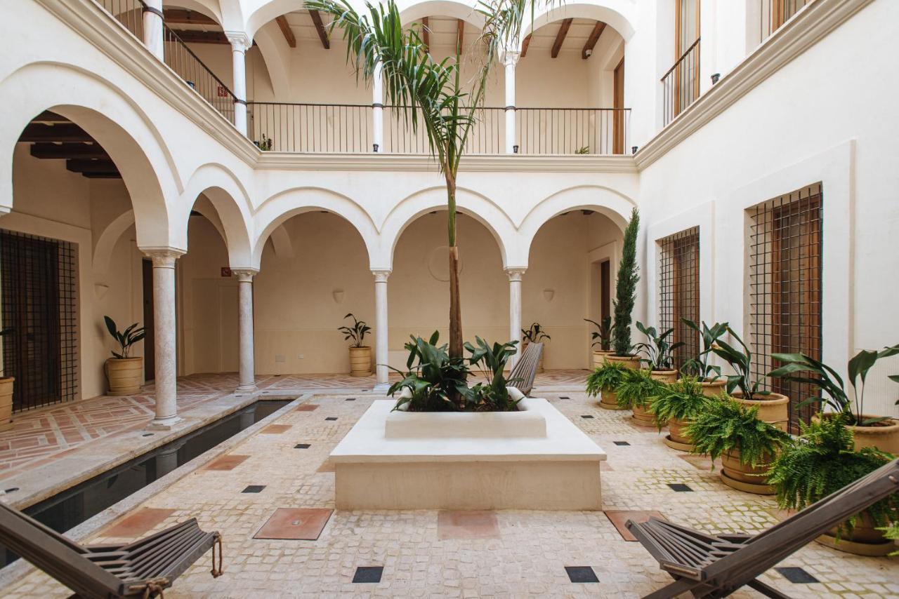 Aparthotel Casa del Rey Sabio Siviglia Esterno foto