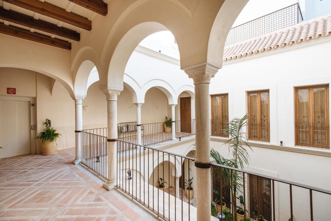 Aparthotel Casa del Rey Sabio Siviglia Esterno foto