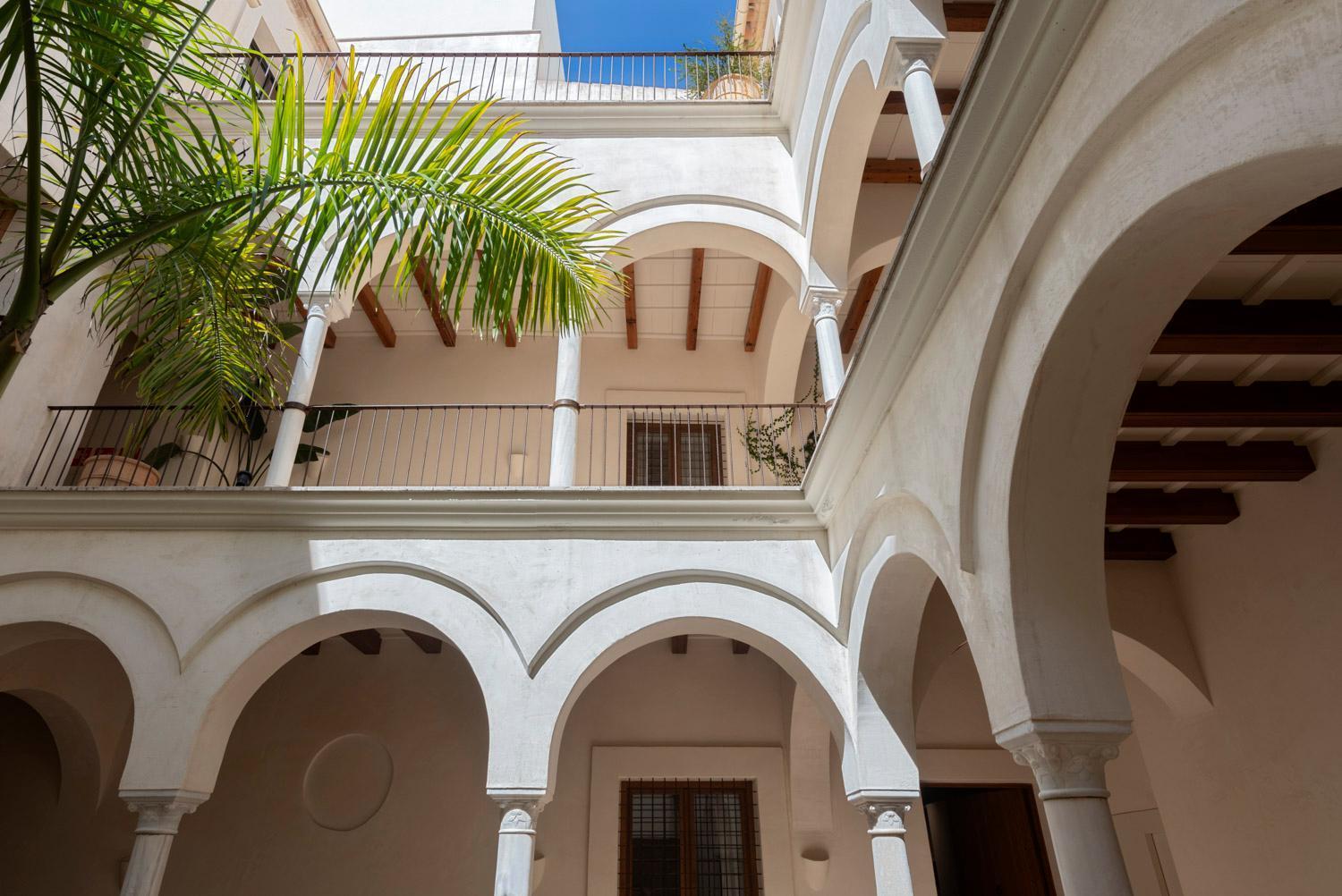Aparthotel Casa del Rey Sabio Siviglia Esterno foto